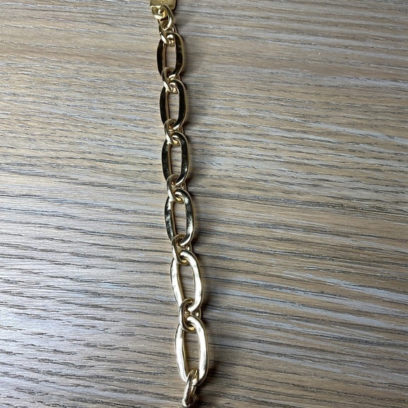 Uno De 50 Bracelet - Picture 5 of 7